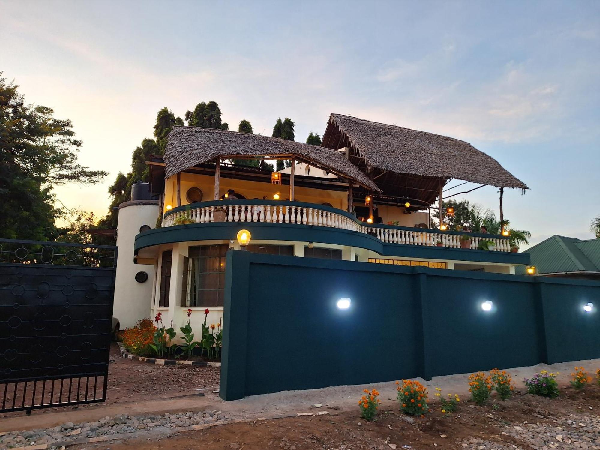 Hill View Garden Hotel Moshi Exterior photo